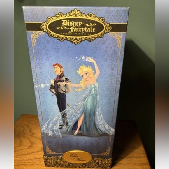 Disney Fairytale Designer Elsa and Hans Dolls LE 6000 Frozen Limited Edition Set - Picture 5 of 5